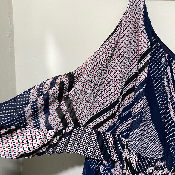 LANE BRYANT Pleated Maxi Dress PLUS SIZE 26/28 Blue Red White Abstract Pattern - Picture 4 of 9